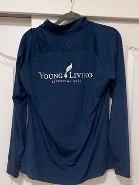 Young Living Navy Blue Mend Long-Sleeve Top - Large